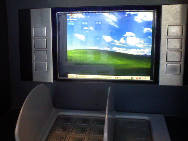 Cajero automático con Windows XP - Qué debes saber sobre el fin de soporte de Windows XP