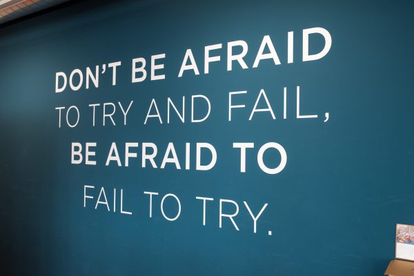 Frase Startup - Feedback - capacidades esenciales en una startup - capacidad de escucha