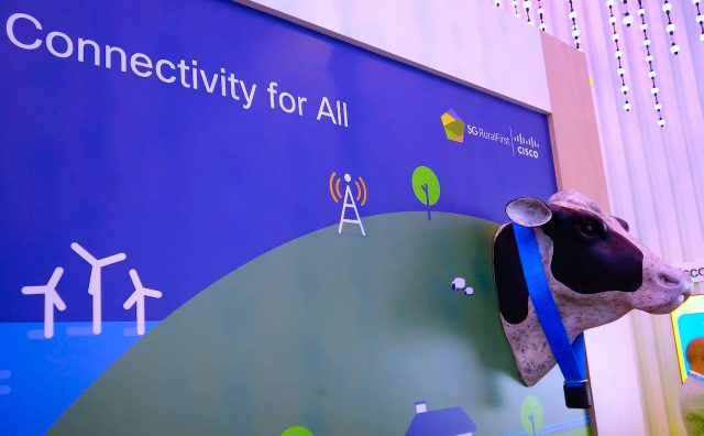 5G MWC vaca conectada 4YFN